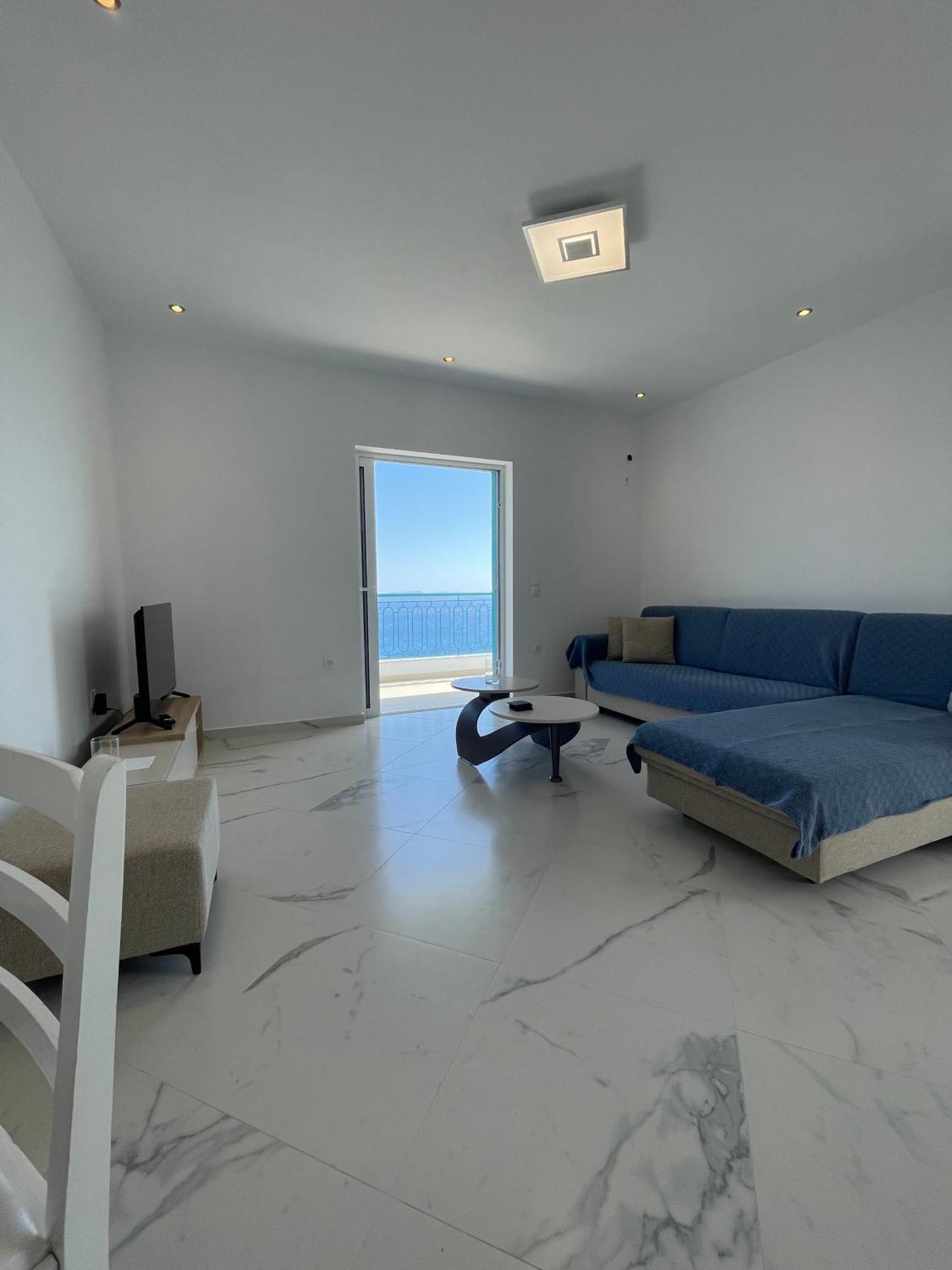 Endless Blue Apartments Dhërmi Extérieur photo