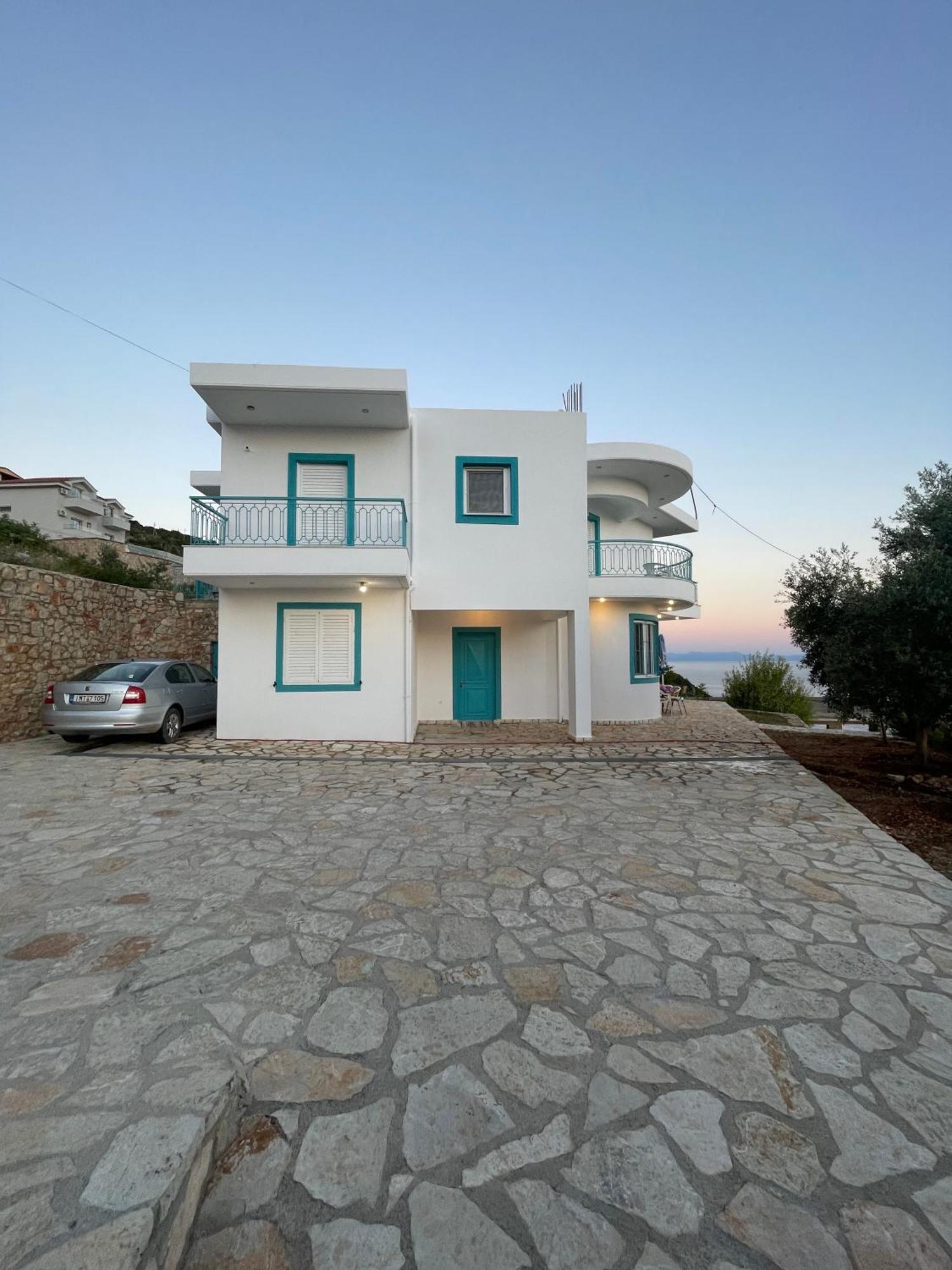 Endless Blue Apartments Dhërmi Extérieur photo