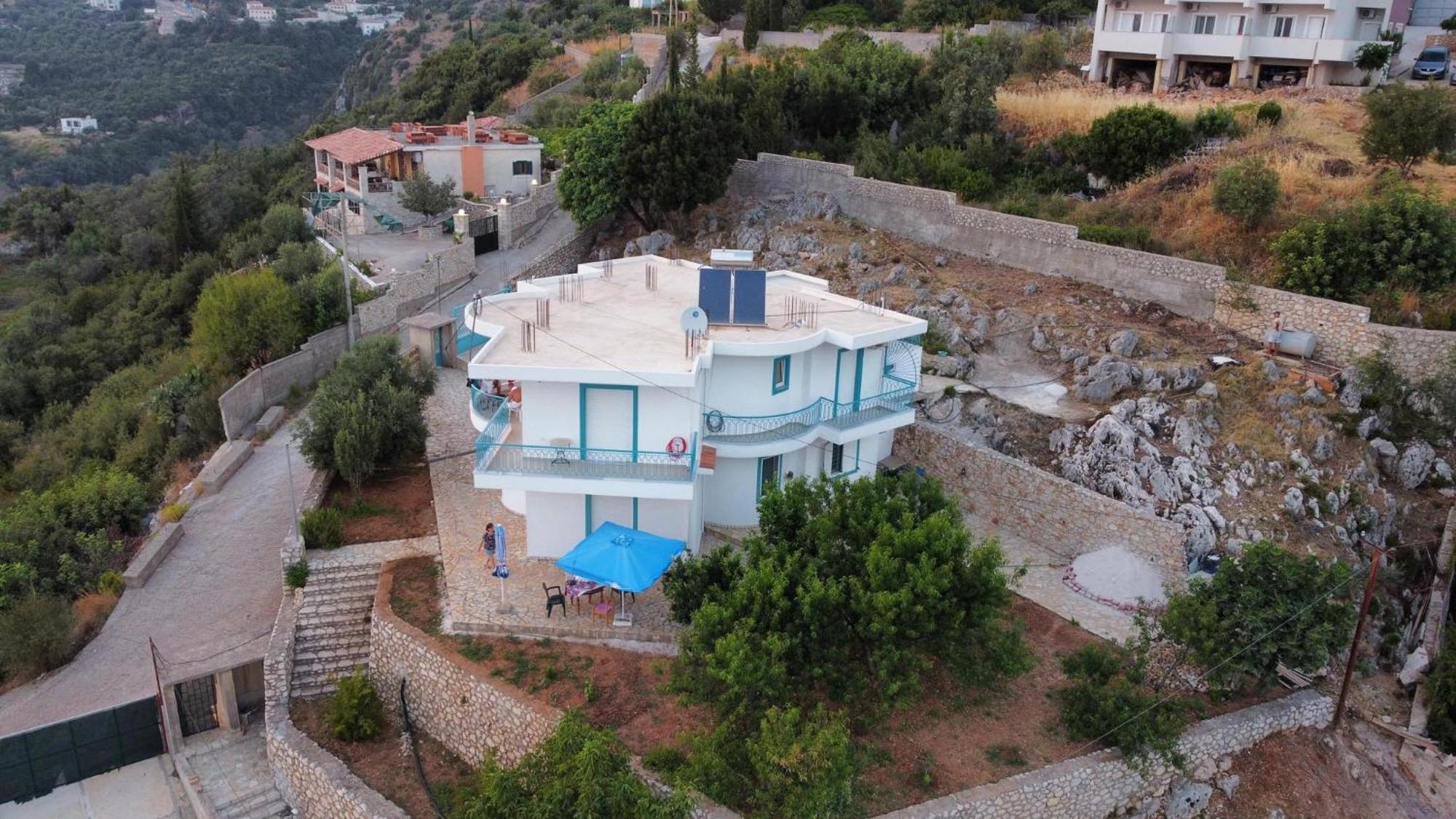 Endless Blue Apartments Dhërmi Extérieur photo